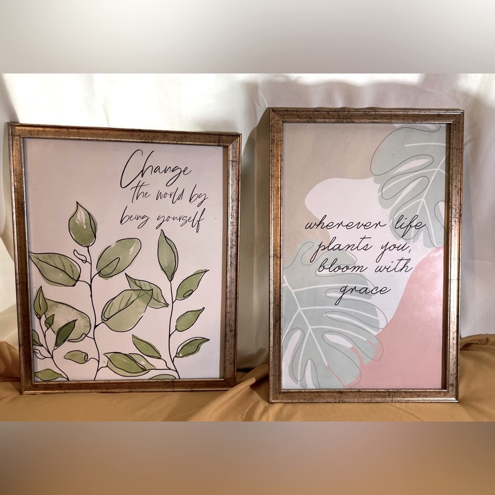 Bundle of Wall Decor 9 pieces